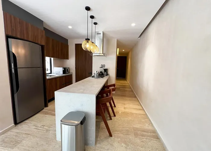 Private Terrace And Golf View Apartment