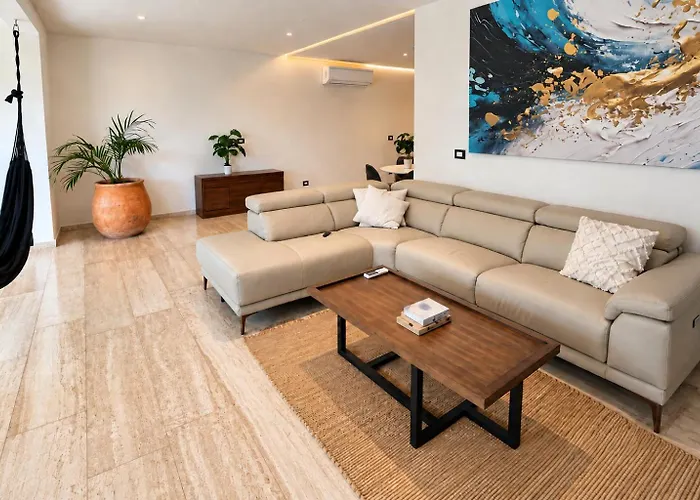 Private Terrace And Golf View